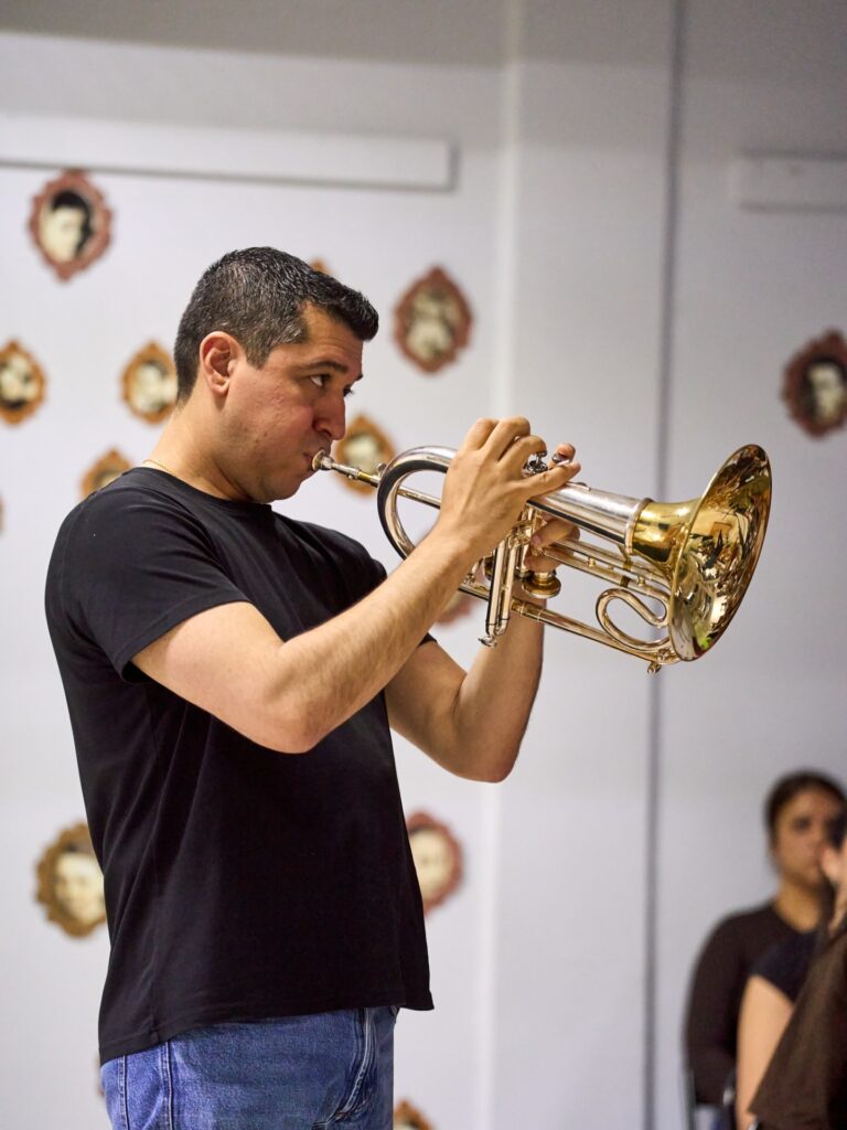 Alma de la Filarmónica - Maestro Joshua Dos Santos y Pacho Flores